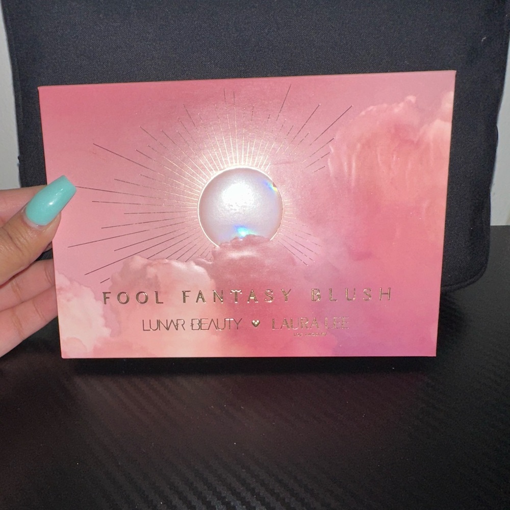 Lunar Beauty Fool Fantasy Blush